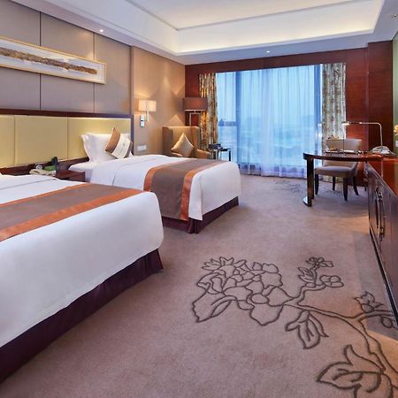 Guangzhou Changfeng Gloria Plaza Hotel Exterior photo