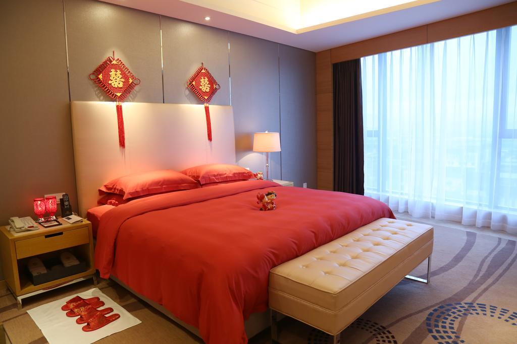 Guangzhou Changfeng Gloria Plaza Hotel Room photo